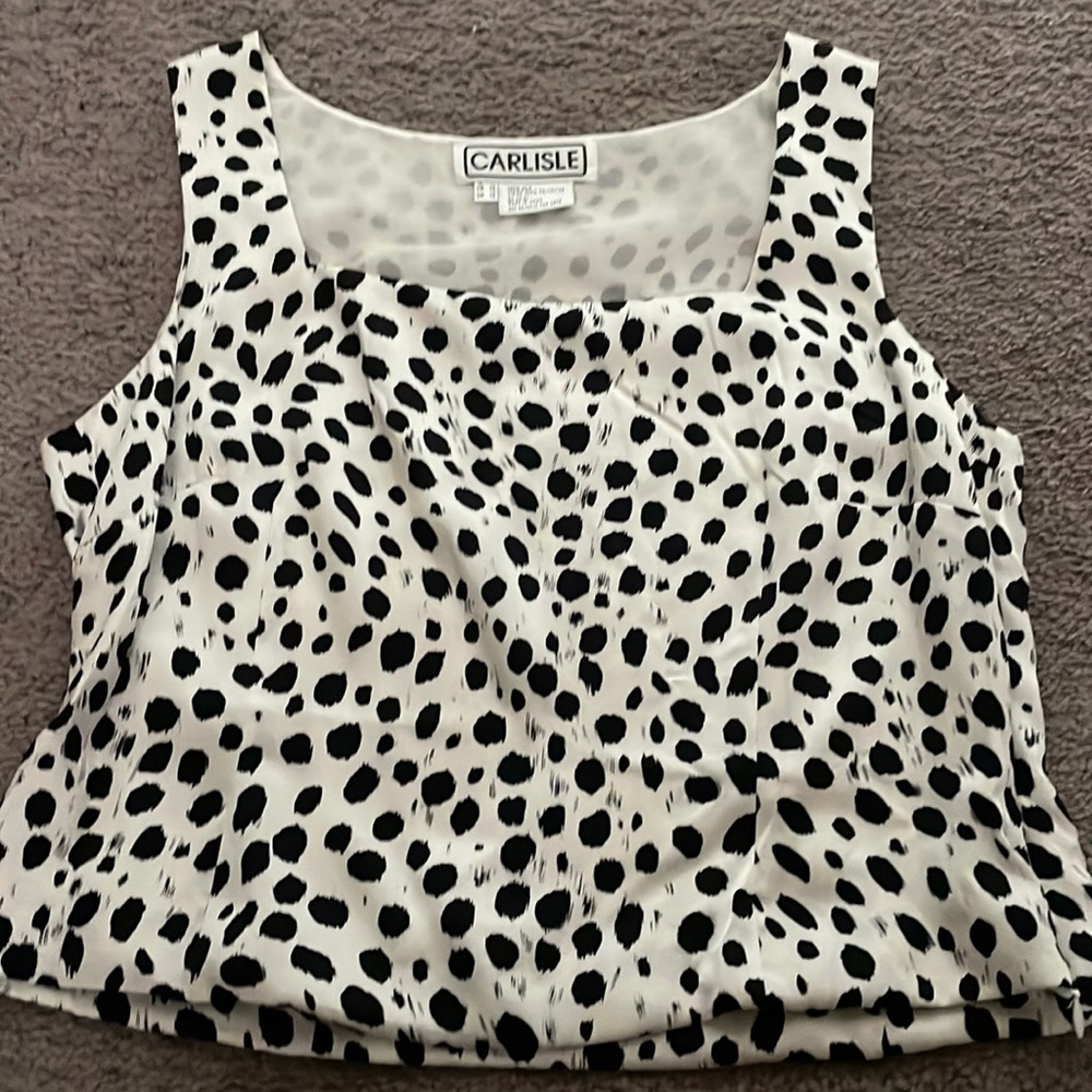 Size US 10 Carlisle top
